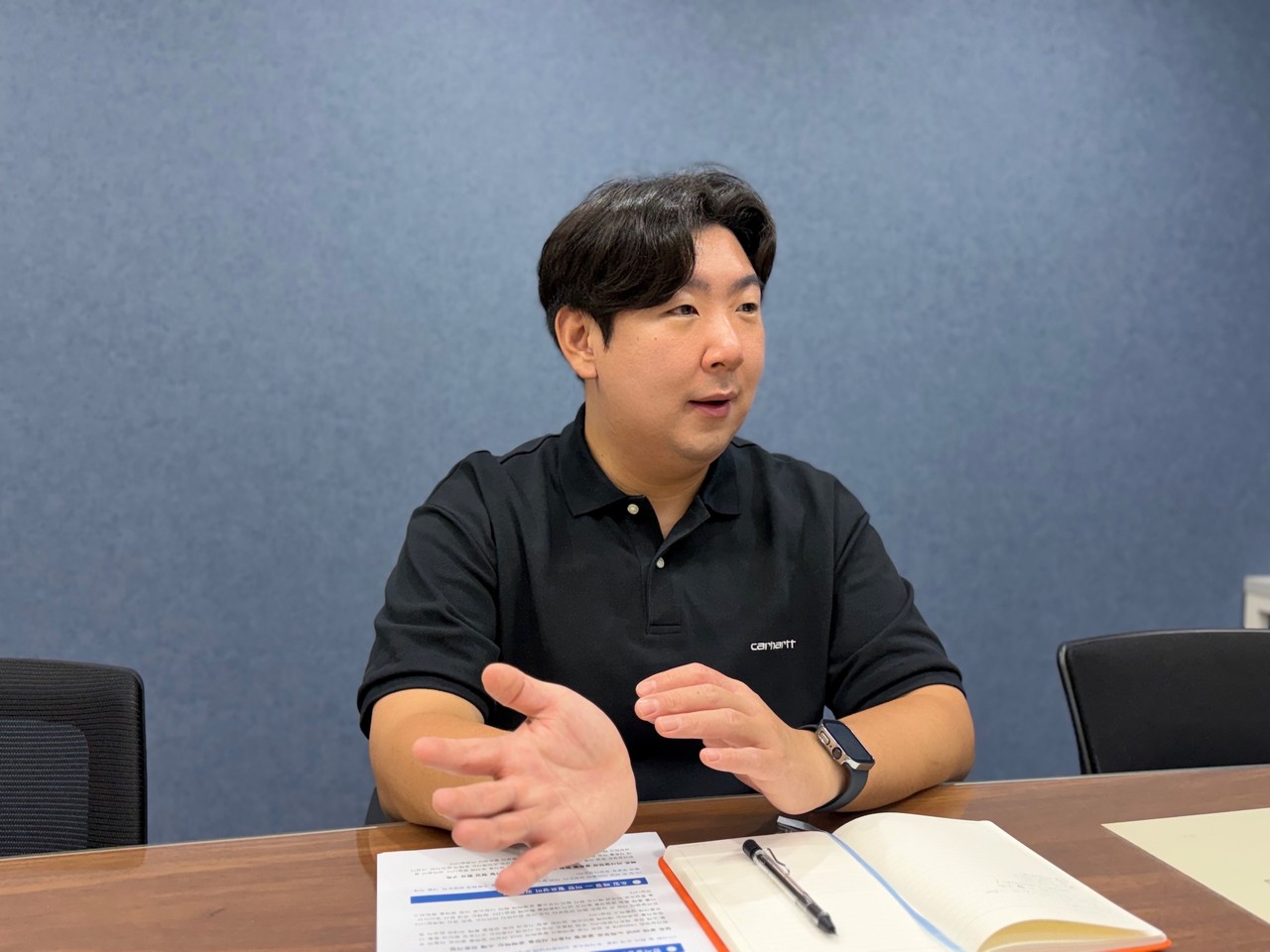 해외 지사와 종이·스캔 문서를 주고받던 기존 업무 방식